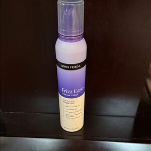 John Frieda Frizz Ease Dream Curls Curl Reviver Mousse - Purple & White